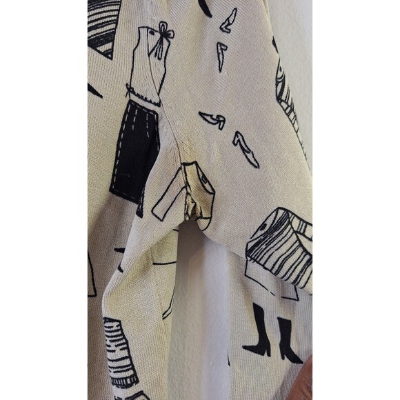 OLIVER PERRY Silk Blend Women's Cardigan Sz L All Over Fashion Print Button Up - Picture 8 of 9